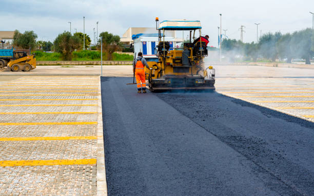 Reasons to Select Us for Your Driveway Paving Requirements in Lincolnwood, IL